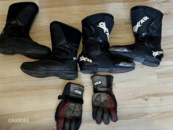 Мотокомбез и шлем ботинки перчатки (фото #3)