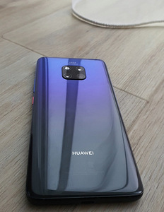 Huawei Mate 20 Pro (1 фото из 6)