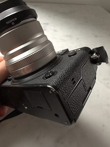 Fuji xt-4 + 23mm 1:2 WR lense (2 foto / 4)