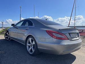 Mersedec-Benz CLS 350 (3 foto / 9)