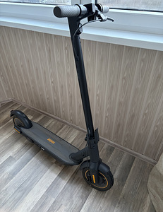 Segway ninebot G30 (3 foto / 3)