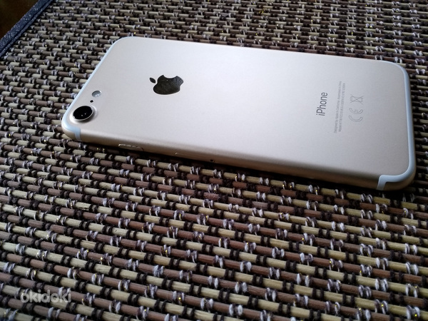 iPhone 7,32 GB, gold (фото #3)
