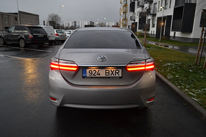 Toyota Corolla Active 2018 - 60 000km (13 foto / 13)