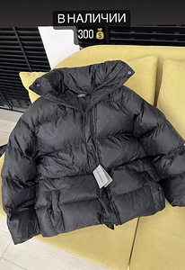 Balenciaga naiste jope (1 foto / 1)