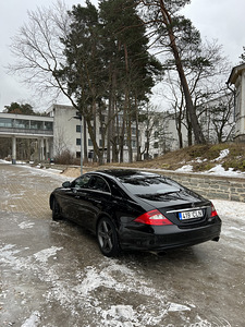 Mercedes-benz CLS-320 (2 foto / 3)