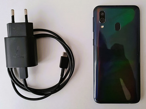 Müüa heas korras Samsung A40(A405f), 4/64GB (4 foto / 6)