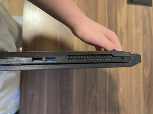 MSI Katana GF76 12UD i7-12700H RTX 3050 Ti (5 foto / 6)