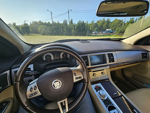 Jaguar XF S 3.0 202kW (8 foto / 15)