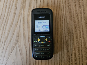 Телефон Nokia с кнопками (1 фото из 3)
