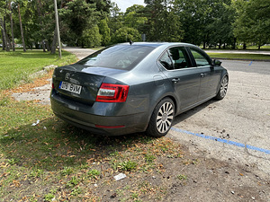 Продается skoda octavia 2.0d 110kw manual (4 фото из 4)