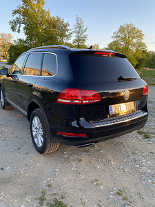 Volkswagen Touareg (3 foto / 15)