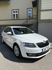 Skoda Octavia HB Elegance PLUS 1,4 TSI CNG G-TEC 81 kw 7-k (2 foto / 7)