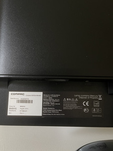 Compaq Q2022a Monitor (2 foto / 2)