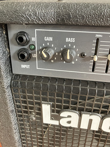 LANEY (10 foto / 10)