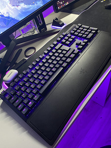 Razer BlackWidow V3 (1 фото из 3)