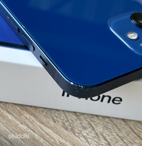 iPhone 12 Blue 64GB (фото #5)