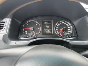 VW caddy (3 foto / 5)