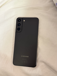 Samsung galaxy S22+ plus 5G (1 foto / 5)
