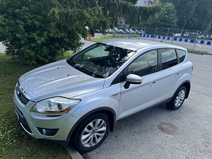 FORD KUGA (9 фото из 15)