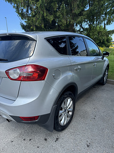 FORD KUGA (11 фото из 15)