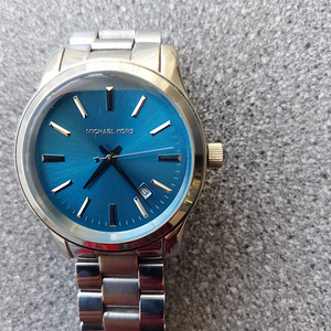 Michael Kors MK5914 unisex watch in excellent condition (2 foto / 2)