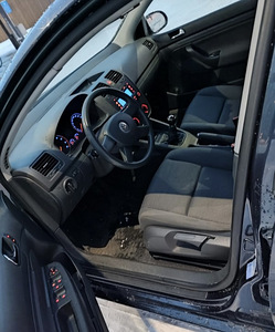 Volkswagen Golf 5 (6 foto / 7)