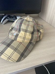 Кепка Barbour (1 фото из 2)