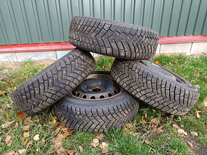 175/65 R14 rehvid veljekomplekt (1 foto / 4)