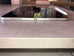 iPAD PRO 11’’ & APPLE PENCIL (2nd Generation) (2 фото из 7)