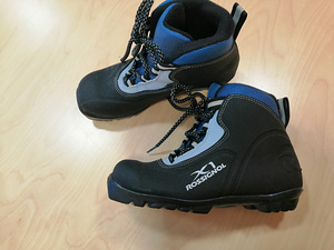 Лыжные ботинки rossignol 37