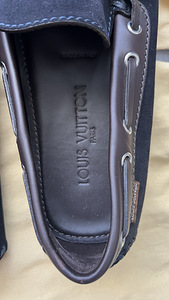 Louis Vuitton (6 foto / 8)