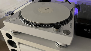 Vinüülplaadimängija Pioneer PLX-500 (3 foto / 4)