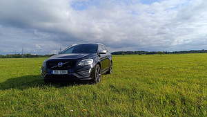Volvo xc60 R-Design (15 foto / 15)
