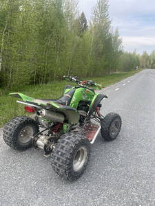 Yamaha raptor 660r 2005 (3 foto / 3)