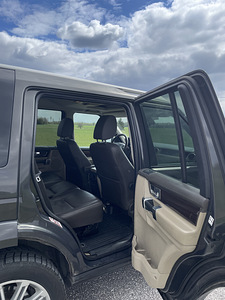Land Rover Discovery (11 foto / 15)
