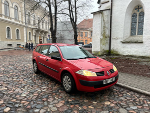 Renault Megane 1.5 Dci 2004 (2 foto / 10)