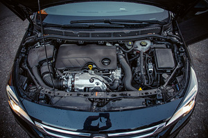 Opel Astra Sports Tourer+ (4 foto / 10)