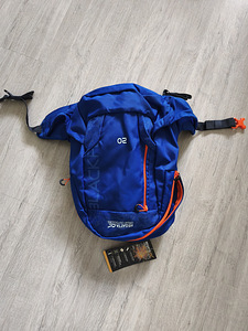 Seljakott Regata, 20 L. Blackfell III. (1 foto / 3)