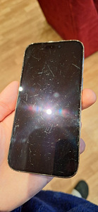 iPhone 14pro (3 foto / 3)