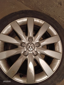 Valuveljed, Barum Bravuris B 245/45 R17 rehvid