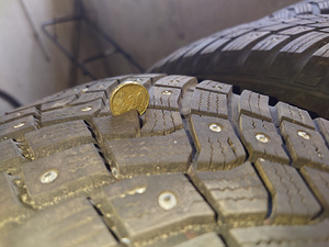 Ice Contact 3 205/60R17 (2 foto / 7)