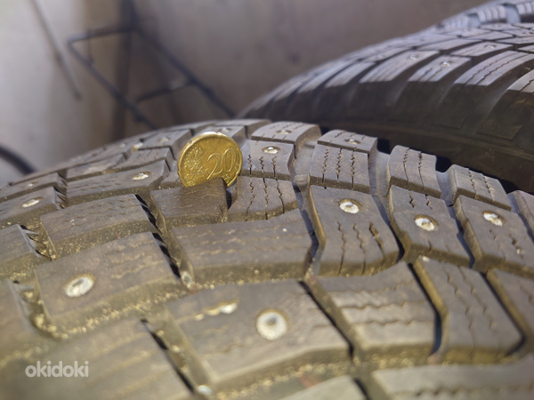 Ice Contact 3 205/60R17