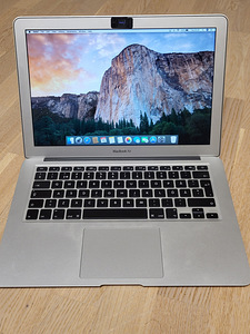 MacBook Air 13" 4GB/256GB. 2014a (1 foto / 3)