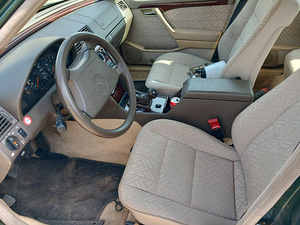 Mercedes c180 (14 foto / 14)