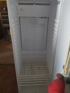 Külmkapp (1 foto / 2)