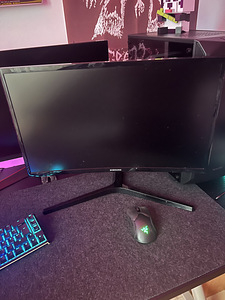 24” Samsung Full HD 144Hz Monitor (2 foto / 3)