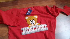 Кофта Moschino (1 фото из 4)