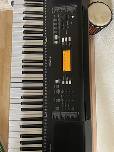 Синтезатор YAMAHA PSR-E363 61-Key Touch (2 фото из 3)