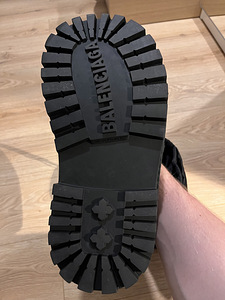 Balenciaga Alaska ботинки (6 фото из 6)