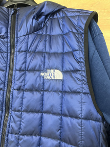 Meeste uus soojustatud vest (4 foto / 6)